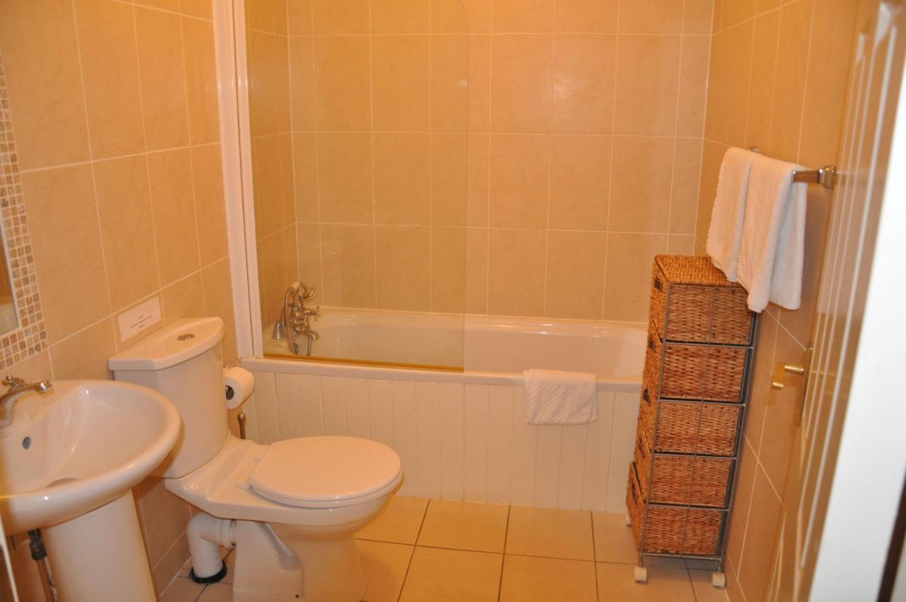 Heyward Mews Holiday Homes By Trident Holiday Homes スウォーズ エクステリア 写真