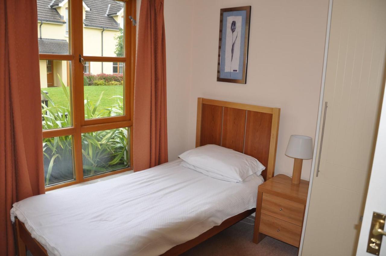 Heyward Mews Holiday Homes By Trident Holiday Homes スウォーズ エクステリア 写真